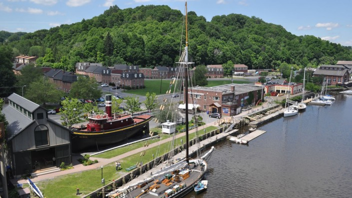 KINGSTON WATERFRONT RIVER SITES
